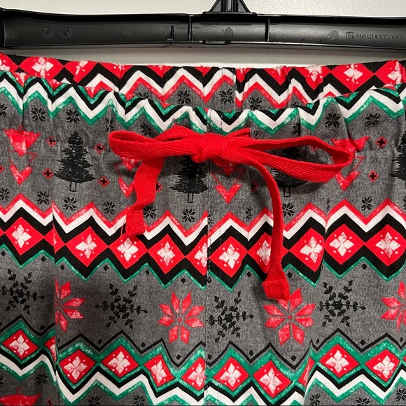 Women’s Christmas Pajamas - Picture 9 of 12